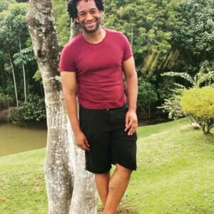 Carlos de Niggro Instagram - Ás vezes só precisamos de ar puro.
Boa semana, galera!
#naturezaeeu 
#arpuro