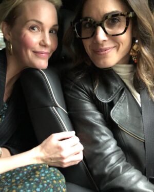 Carly Pope Instagram - Look, upstate is great. But nothing beats a trip downtown to see your favourite spunky sparks light the skies. “A stitch in time, saves nine,” they say, and it couldn’t have been a better moment to chomp that Big Apple. Thank you for hosting me @mslesliebibb- for turning the heat up to 76 so my nose didn’t get too cold, for lending me Gus so I didn’t miss my huz and/or my plush toy too much, for swapping my puffer jacket with your tighter-space-approved garb for cab-to-curb expeditions, for treating me to the gushiest post road-trip stretching with the incomparable @jennybrillyoga, for being an excellent honorary little liar and getting us in to see Sam slam it out the park at #CircleInTheSquare, for reconnections with long lost loves, for water, and electrolytes, 10k  steps, pre-game scrambles, bagels, cashmeres et al. So many prizes. But YOU are my very favourite prize of all, Frau. Since 1999.
#brookeandsamforever #alwaysandever