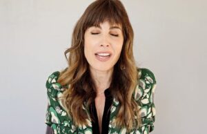 Carly Pope Instagram - DEF booked it.
#1 piece of advice to any auditioner out there: don’t let them see your eyes. Keep em guessing. Works a treat.

#icoulddothiswithmyeyesclosed