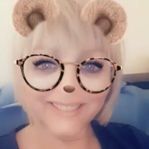 Caroline Diament Instagram - Ouais j’avais du temps libre 😂😂