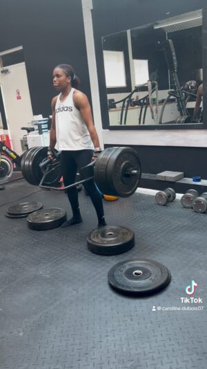 Caroline Dubois Instagram - S&C session 🏋🏿‍♀️😤

#dayinthelife