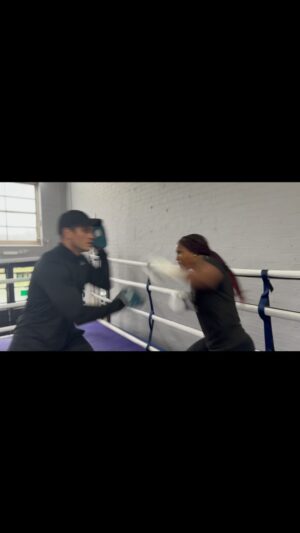Caroline Dubois Instagram - Readying for em. 🍬 

Sweet - 

@skysportsboxing @boxxer 

.
.
.
.
.
#sweet #vlogsquad #vlogmas #fightready #dripdrip #femalefitness