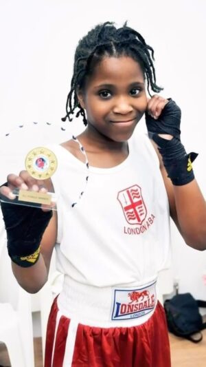 Caroline Dubois Instagram - Hi my name is….

.
.
.

#boxing #boxer #female #femaleboxers #newvlogger #athelete #explorepage