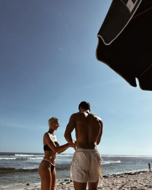 Caroline Receveur Instagram - Mom & Dad in Bali ❤️‍🔥