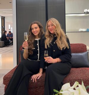 Caroline Wilde Instagram - Eating croissants, drinking champagne and window shopping 🥂🥐