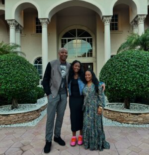 Caron Butler Instagram - Happy Birthday @avacbutler 
Your Village Loves you.
🖤👑🌎