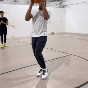 Caron Butler Instagram - I love your progress @giacaronbutler 

Keep making those deposits!
Loading……

===>

@jqbasketballtraining