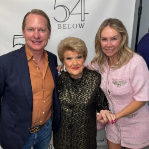 Carson Kressley Instagram - Legendary legend @mayemarilyn01 celebrates her 96th birthday with an amazing cabaret run @54below and we were so lucky to see it last night !  #datenight