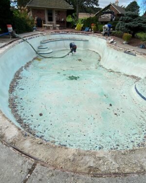 Carson Kressley Instagram - I've made a career out of makeovers - and this one left me speechless!  My pool at the farm is about 50 years old.  It was looking tired and dated and needed a serious tszuj! So I called @anthonysylvanpools and they came out quickly, gave me tons of options for the pool interior finish and color, coping and lighting. The process was quick and easy and the cost reasonable, especially compared to installing a new pool.  I LOVE the results and my pool looks brand new.  I honestly couldn't be more happy with the entire process and reveal. Summer's right around the corner and you can give your pool makeover with the link in my bio!
