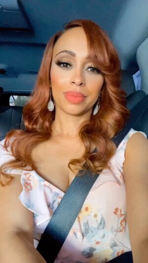 Caryn Ward Instagram - ✨Your life is your mic. Use it wisely. 🎙️

So excited to share the stage with a group of Powerhouse Women, and each and every participant at the Triggered AF event! 🫶🏽

There were gems shared, vulnerability expressed, and expansion experienced! ✨All were truly transformed…

Thank you for the honor of sharing my #maincharacterenergy story, and my MediTEAtions Manifestation technique. 

@main_character_energy_u 

@mediTEATions_withCaryn 

Use code: MAIN CHARACTER ENERGY for a special savings on your tea! 🍵🌸

Triggered AF Event Make-Up: @capricerobinsonmua 💄

✨🎙️A special thanks to a woman I admire and respect—my dear friend @phoenix_jackson_ . Grateful for connecting to the powerful force field that is @alechiareese @thedanibourdeau @robertbrace 

Stay tuned….✨🎙️🌟 #CarynWardRossEnergy #MainCharacterEnergy #maincharactervibes