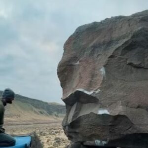 Case Walker Instagram - Swan Falls, Idaho! checked out some boulders and got to climb! 
(cut short by a finger injury**last video )

1. “Death Proof” v10 flash 
2. “Power Man” v8 flash 
3. “El Matador” v12 flash attempt. *audible pinky pulley pop when feet cut*

Special thanks to Matt and Hailey!