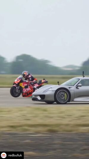Casey Stoner Instagram - Great to have Dani line up against a car and give you a small taste of what a MotoGP bike can do. Great work guys! Posted @withregram • @redbulluk a 200mph MotoGP bike vs a £1.2m Porsche 918 Spyder that can go 0-60 in 2.2s… ⚡️

THE. RACE. IS. ON. 🏁

Check out the full film ~ link in bio 📲

🔗 @26_danipedrosa @carwow @redbullmotorsports 

#redbull #givesyouwiiings #carwow #motogp #dragrace