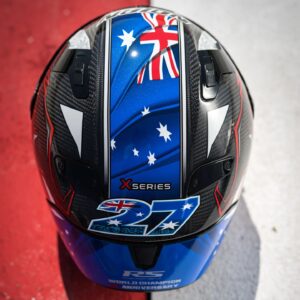 Casey Stoner Instagram - X-804 Casey Stoner Replica: celebrating racing excellence in Carbon Fiber 🏍️🔥 🇦🇺
#Nolan24 #NolanHelmets #Helmet #MadeInItaly #X804 #cs27