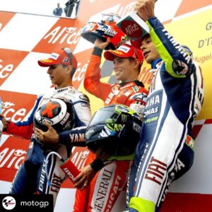 Casey Stoner Instagram - Posted @withregram • @motogp On this day in 2009, @official_cs27 gave Ducati their first win at Mugello! 🏆 In doing so, he broke @valeyellow46's 7-year winning streak in the Tuscan hills! 🛑 #ItalianGP 🇮🇹 #MotoGP #CS27 #CaseyStoner #VR46 #ValentinoRossi