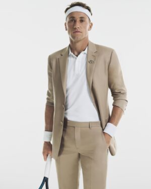 Casper Ruud Instagram - With my love for fashion, I am honored to be part of @Dior's global campaign for the upcoming 2024 Olympics! #DiorxParis2024 @mrkimjones

👔: @Dior
📷: @knngrm
