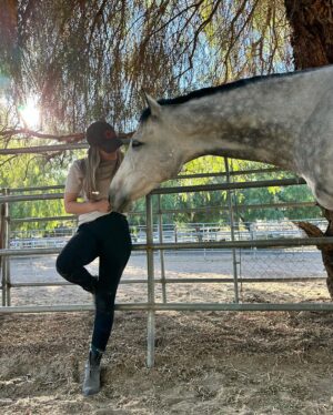 Cassi Thomson Instagram - September 6th 2019 — a damn fine day. It’s been 4 years with the big dawg by my side. This horse changed my life and I couldn’t be more grateful for his heart and enduring spirit. 👊🏼✨