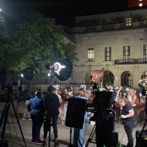 Cassie DiLaura Instagram - my cup (or @texaslonghorns mug) runneth over 💙 started the week in austin making live tv with @gayleking and @cbsmornings before the sun was even up and then popped over to vegas for a casual @entertainmenttonight exclusive interview that made a little splash 🤭 ending the week with the most grateful heart 🤍 

(also super grateful for whatever setting spray @annettamcbain used for my red carpet glam that lasted through 6am 🫣) 

ready to usher in a new week with more fun adventures I’m so excited about… ready set go! ✈️🤠

💙 dress @bayeas
💙 heels @schutz 
💙 glow @dolceglow