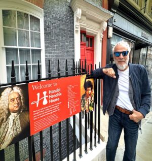 Cat Stevens Instagram - Visiting Hendrix's pad in Brooke St. But Handel hung out there before him.

@jimihendrix #georgefriderichandel #hendrix #handel #london #1960s #swingingsixties #swinginglondon #peace