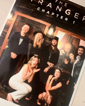 Catherine Corcoran Instagram - @thestrangersfilm premiere with some of my favorite not-so-strangers! In theaters May 17th with two more installments on the way from @lionsgatehorror @lionsgate- thanks for bringing me along for the ride! 🔪🪓🪵