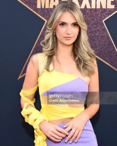 Actress Catherine Corcoran HD Instagram Photos and Wallpapers June 2024
