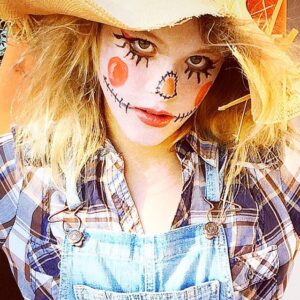 Catherine Oxenberg Instagram - @mayavandien #halloween scarecrow