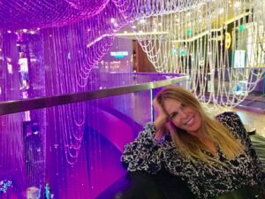 Catherine Oxenberg Instagram - #Las Vegas #cosmopolitan