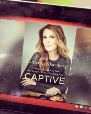 Catherine Oxenberg Instagram - I am so blown away by all the support I’m receiving around the launch of my book this week. It wasn’t an easy story to tell, much less live through. But I’m happy to say this story just might have a happy ending after all. Thank you all who have shown love and kind words through this time. Thank you to all the press for helping expose this dangerous cult, without you non of this would have been possible. I’m sending the gratitude back to you and your kind hearts. ♡♡♡
.
Special thanks to @simonandschuster @natashastoynoff .
.
#catherineoxenberg #megankellytoday #peoplemagazine #dateline #nytimes #insideedition #eentertainment #droz #accesshollywood #tmz #cult #bookrelease #selfhelpbooks #selfhelpbook