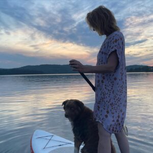Catherine Proulx-Lemay Instagram - La plus belle heure…
Merci 
@marieaniklallier de partager avec moi ton petit coin de paradis.