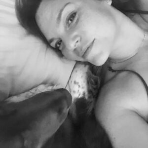 Catherine Proulx-Lemay Instagram - #grossefindesemaine #bonnenuit À demain matin @_district_31 @district.31