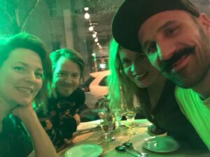 Catherine Proulx-Lemay Instagram - @helicoptere.mtl #44ans #soireeentreamis #mercilavie