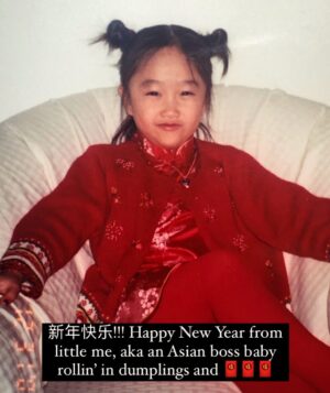 Cathy Ang Instagram - 新年快乐，恭禧发财! Whether you’re new to Lunar New Year or not, join in on the 15-day party! Put on your fiercest red clothes, clean your house, eat lucky food, and send warm wishes to your family ❤️ Happy Year of the Ox✌️
.
.
.
#lunarnewyear #yearoftheox #redenvelope #firecracker #liondance #firecracker #reuniondinner #qipao #orange #dumplings #noodles #fivespice #tangyuan #steamedfish #asianpersuasion #chinesenewyear