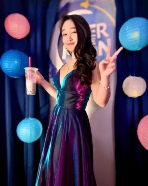 Cathy Ang Instagram - Drinking up all the love and magic from this weekend ☺️ ...Fei Fei’s always gotta have her boba 🤓
.
.
.
More to come - pc: @kanellacoconut 
#overthemoonnetflix #overthemoonmovie #overthemoon #premiere #movie #netflix #glenkeane #pearlstudio #boba #PMT #taro #asian #asianfood #aapi #representationmatters #yummy