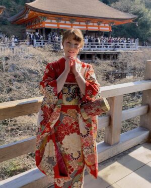 Cathy Cat Instagram - ☀️ 2023 highlights part1: ☀️ Who of you also feels like they tumbled into 2024 but feel like it’s still 2023? Well I for sure do so here’s my part one of my 2023 highlights!

Pic1: 🐰 New Years Day in Kyoto for the year of the 🐰 

Pic2: 🎥 First TV shoot for NHK Japan Railway Journal (we still had to have the see-through panels up!)

Pic3: ❄️ First ever Hokkaido Trip and visit of the Snow Festival ⛄️ 

Pic4: 🧊 Magical Ice Village 🧊 visit that I’ll never forget 

Pic5: 🌸 Celebrating my friend @endigopink during the Tokyo live viewings  of Dragrace Sweden @dragracesverige 

Pic6: 🎮 Interviewing the secret Gaming cafe owner @84chokan for his gaming cafe @84.hashi exclusively for my CathyCat YouTube channel (before bigger channels did it 😉)

Pic7: 🐐 Walking a real goat under the blooming cherry blossoms for my Twitch stream

Pic8: 👩‍🍳 Inviting fellow Wao talent @hoshimi.nutritionist to join us in creating two exciting food videos on Ask Japanese’ YouTube Channel 

Pic9: 🇬🇧 Reuniting with my Uk buddies @gixegina and @lolahbell in Tokyo

Pic10: ♨️Bathing in a natural onsen in a lake for our Ask Japanese Gunma trip ♨️

There’s still tons of more stuff I want to share with you so stay tuned for another year flashback soon!

Which picture is your favorite and why?

#lifeinjapan #japanlife #askjapanese #cathycat #cathycattv #dragracesweden #dragracesverige #84hashi #2023flashback #kawaiifashionista #kawaiifashionjapan #jvlogger
