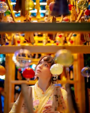 Cathy Cat Instagram - 🎐1-5 which is best? ☀️ Tip for coming to Japan: Do NOT MISS the Matsuri Festivals! It’s summer in Japan now which means it’s time to pull out your Yukata (summer kimono) and visit some of the many wonderful Matsuri summer festivals that are happening around Japan. 🇯🇵 
Those festivals are generally FREE and some even have free fireworks displays! 🎆 You can rent a Yukata or try wear your own. It is not easy, but it adds to the fun and is part of the experience.
These are wind chimes 🎐 displayed at a shrine.
Do you have large wind chime displays too? 
Which pic is best?

Thanks @masatoosan_portrait for the great photos 

#summerkimono #yukata #kimonostyle #japanesetraditional #furisodekimono #kimonogirl #kimonoexperience 
#kimonogirl #japanesefashion #jfashion #kimonofashion #wafuku #着物 #和服 #花魁 #tokyogirl #girlinjapan #japanesestreetfashion #tokyofashion #lifeinjapan #makeover