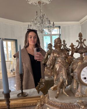 Cathy Marks Instagram - andddd that’s a wrap! 🎥✨ pinch me. shooting a feature film in a chateau in the countryside of France and my first time leading as the #1 on the call sheet...🥹 am I content as a croissant? 🥐 oui! oui! 🇫🇷 extremely grateful and heart full. 🫶🏻
“Chateau” coming 2024. 
.
.
.
.
.
#chateau #featurefilm #actress #acting #bergerac #france #inproduction #losangeles #hollywood