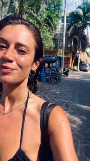 Catuxa Marra Instagram - Recap de un junio a la verita del Pacífico 💫♥️