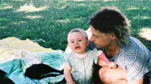 Cecília Henriques Instagram - Never in a million ways and anos could i imagine such a papita perfeição like you, amor ❤️

Feliz dia das papitas, que são todos os que passamos juntos, a amar com tantas ganas que dói ❤️

A mami xulla está em tour mas volta rápido! 

Miss you girls like craze 🥇🎡🥹