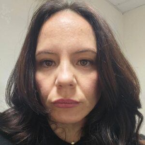 Cecília Henriques Instagram - Jobs vários que justificam a minha ausencia do digital ❤️‍🔥

- self-tapes várias NA HORIZONTAL 
- nova série para OPTO.SIC (Não sei se ainda posso dizer) 
- PLATAFORMA285 criação do THATS ALL FOLKS estreia em February no S. LUIZ 
- Joelho do triplo do tamanho, need fisio ASAP
- PLATAFORMA285 ODISSEIA COM O TNDMII PRIMEIRO ANDAMENTO EM BEJA

VEJAM MESMO ATÉ AO FIM PORQUE WHAT REALLY MATTERS ESTÁ NA ÚLTIMA PIC

- KEEP ROCKIN BAE 💫