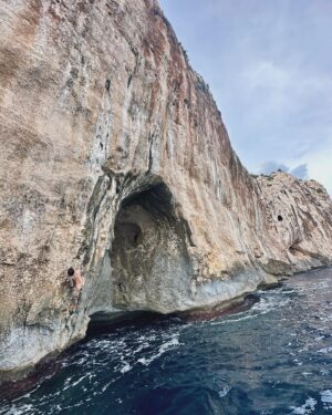 Cedar Wright Instagram - A quick deep water solo mission with @shawnraboutou @honngy @bookofsamuel @sheneenagins and @felipe.camargo during the @thenorthface athlete summit in Sardinia.  Especially impressive watching Matty climb to the 75 foot mark on hard climbing then down climb a bit and huck off! 💪👊