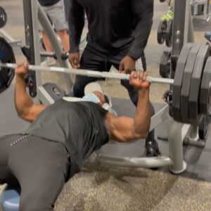 Cederick Johnson Instagram - Light work
#HurtBusiness