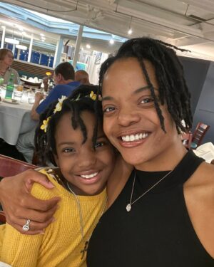 Cederick Johnson Instagram - Happy Mother’s Day to the Biggest of Swole’s and loveliest of loves! @dabigswole