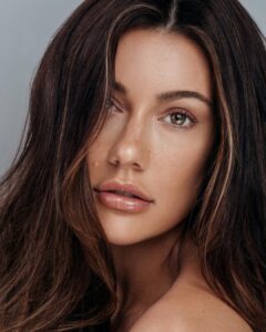 Actress Celeste Ziegler HD Instagram Photos and Wallpapers June 2019