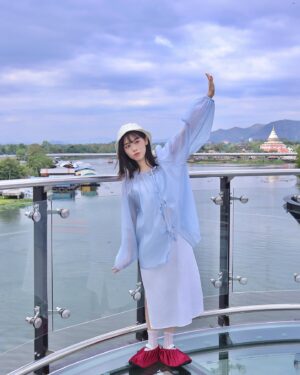 Celine Kao Instagram - 時空旅行知人終於輪到去年十二月的泰國惹
撒哇地咖！！！