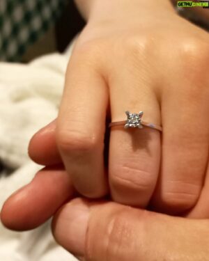 Cem Cücenoğlu Instagram - She Said Yes ♥️🥰♥️🧿🧿🧿

Çöpçatan credit: @ecesusertesen