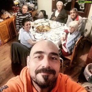 Cem Cücenoğlu Instagram - Herkese mutlu yıllar 🥰🥰🥰
