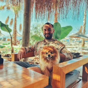 Cem Gelinoğlu Instagram - Gerçek tatilciler tatilin Eylül’de başladığını bilir 🌞🕶🦩