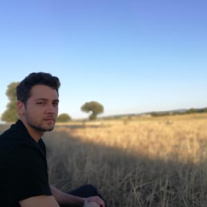 Cem Kenar Instagram - Life is around you and in you. Let the sunshine in...