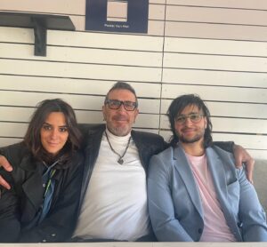 Cem Özer Instagram - Ailece bayram buluşması. Bebek Kaave nostaljisi. #bayram #aile #bebek #bebekkahve  #bayramlaşma