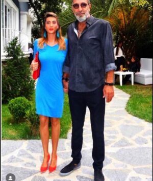 Cem Özer Instagram - Thank you for the thousand ways you love me everyday.. Happy Birthday My husband, my soul, my love, my one…  you give me all purpose.. to live clearly and with love 😳❤️❤️❤️❤️❤️❤️😘😘😘😘😘😘🤓 @cem_ozer 🎂💫🥳🥂