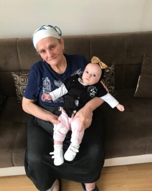 Çetin Altay Instagram - Bugün 2.sene oldu Annem ebedi mekana göçeli Allah mekanını cennet eylesin nur içinde uyu #seniçoközledimbeanam